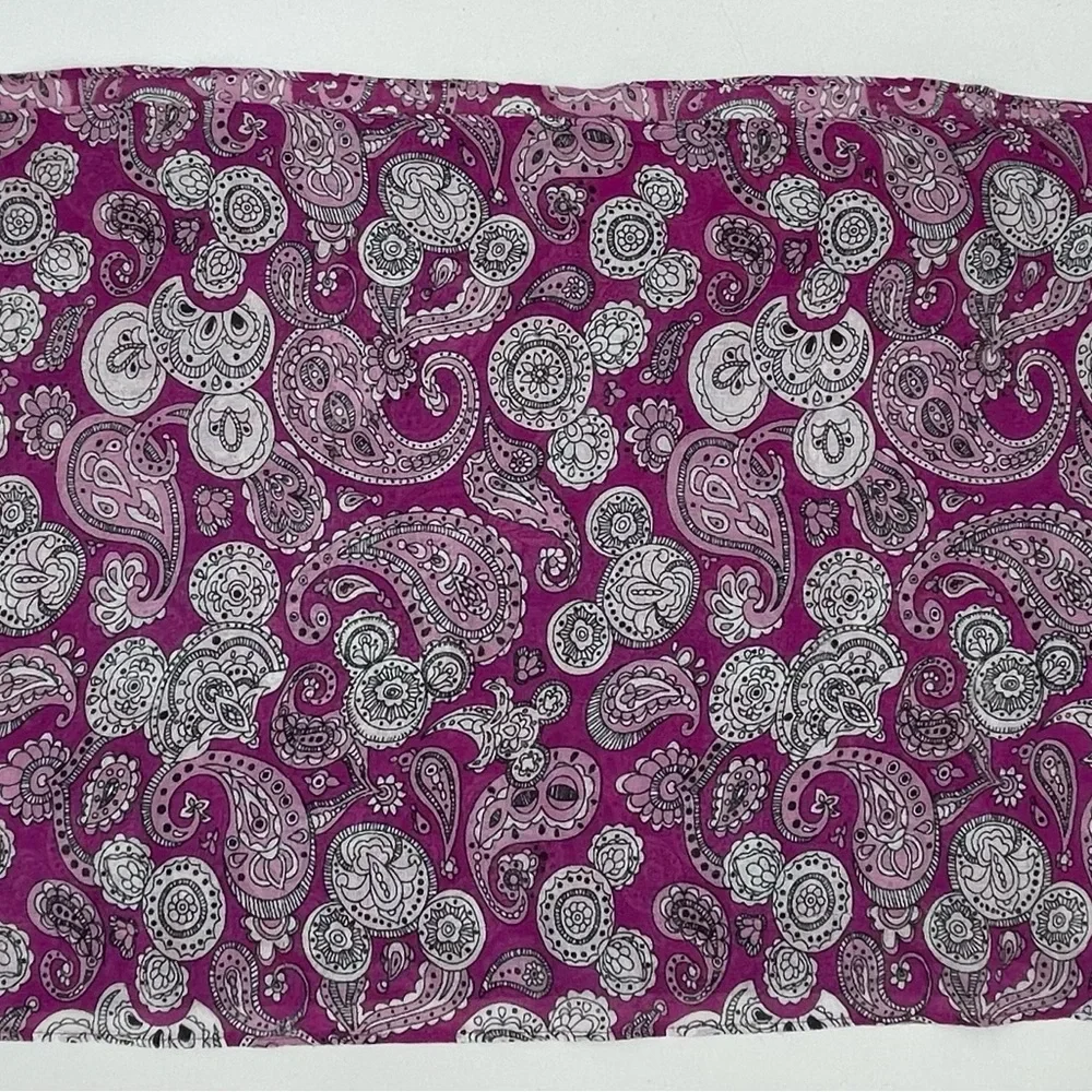 Disney Parks Hidden Mickey Mouse Rayon Fringe Fuchsia‎ Paisley Scarf 18.5